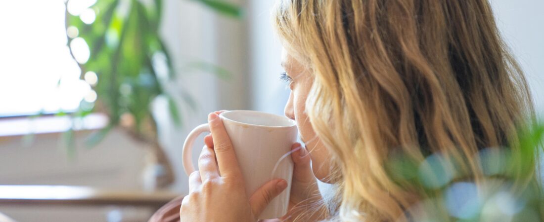 Bebidas para Dormir Mejor: 5 Remedios Poderosos que Realmente Funcionan